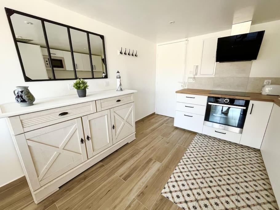 Duplex Centre Ville - 50M De La Plage - Clim - Garage - Netflix Льо Гро-дю-Роа Екстериор снимка